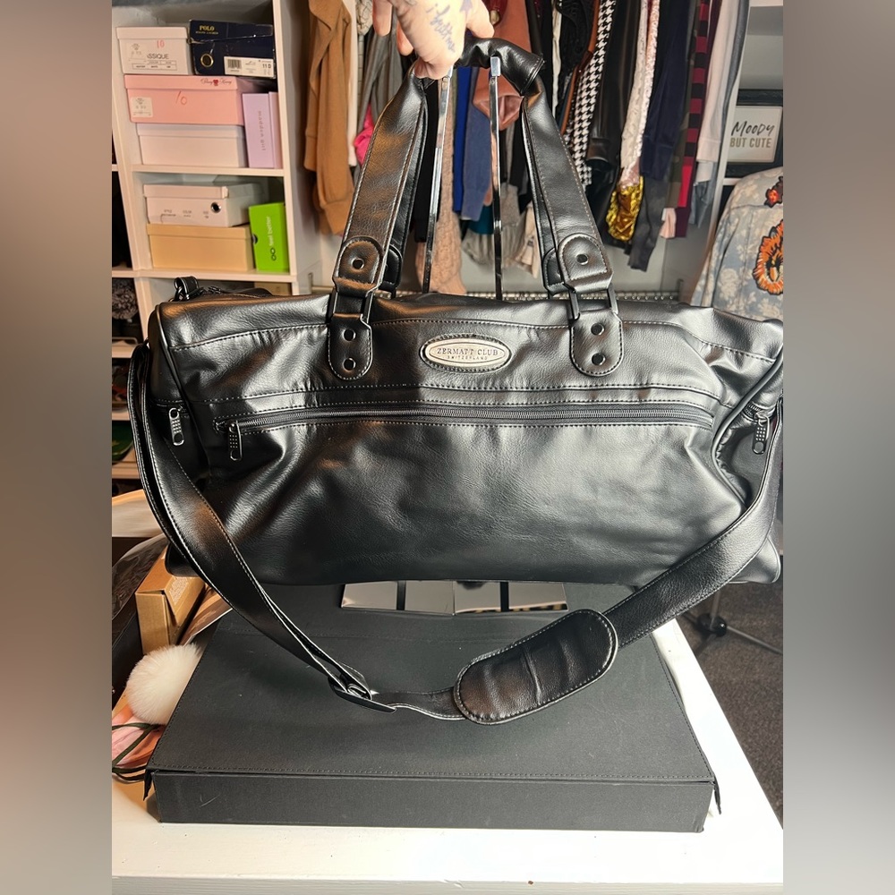 ZERMATT CLUB SWITZERLAND travel bag